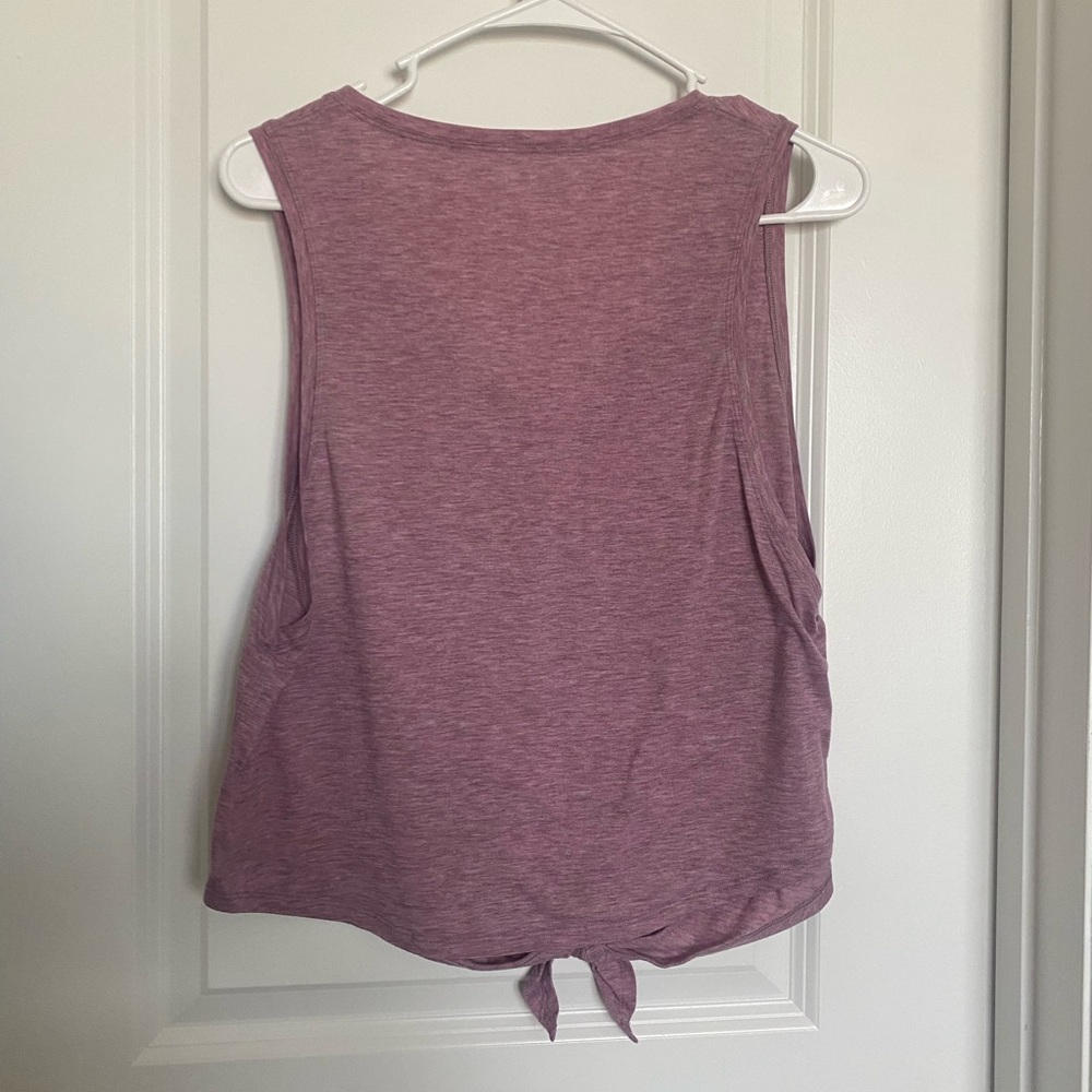 Lululemon crop tank